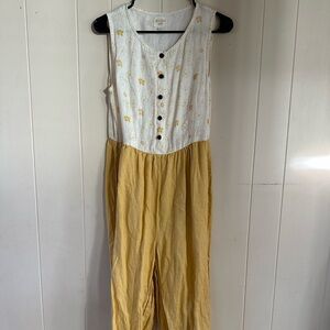 Mahina Floral Button-Down Jumpsuit in Yellow and White